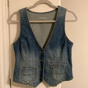 Gap cropped denim vest